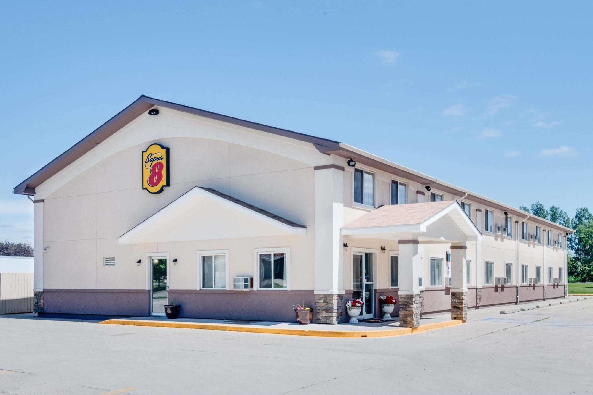 Super 8 By Wyndham Grand Forks酒店 外观 照片